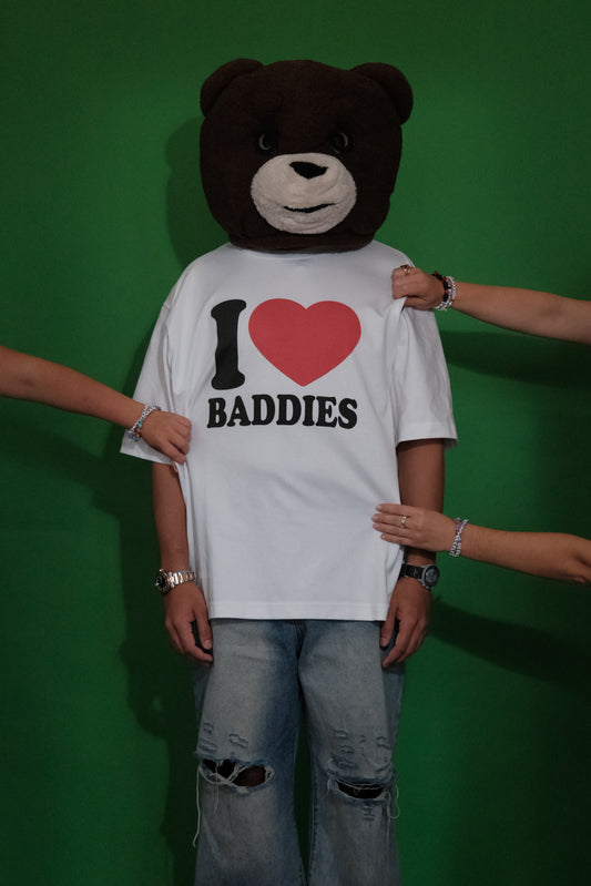I <3 BADDIES Unisex T-Shirt